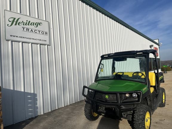 Image of John Deere XUV 835M equipment image 4
