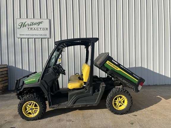 Image of John Deere XUV 835M equipment image 1