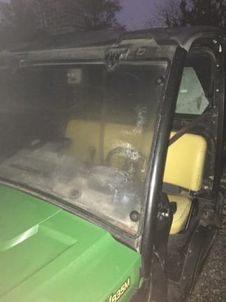 Main image John Deere XUV 835M