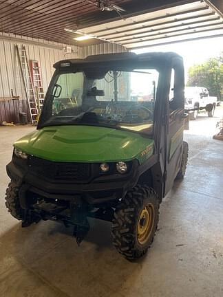 Image of John Deere XUV 835M Image 0