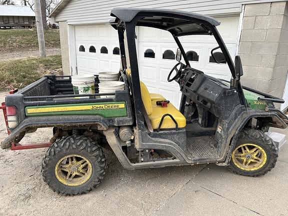 Image of John Deere XUV 835M equipment image 4