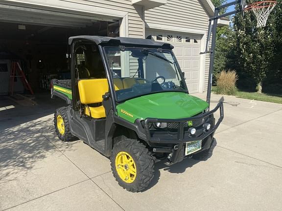 Image of John Deere XUV 835M equipment image 4