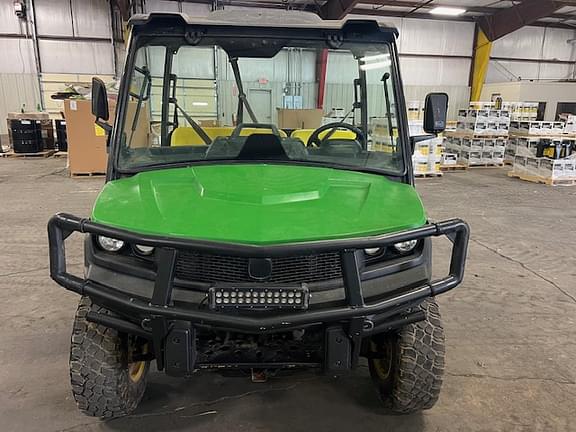 Image of John Deere XUV 835M equipment image 3