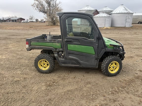 2019 John Deere XUV 835M Equipment Image0