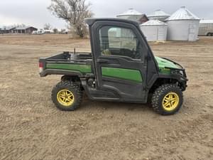 2019 John Deere XUV 835M Image
