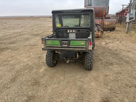 Image of John Deere XUV 835M equipment image 2