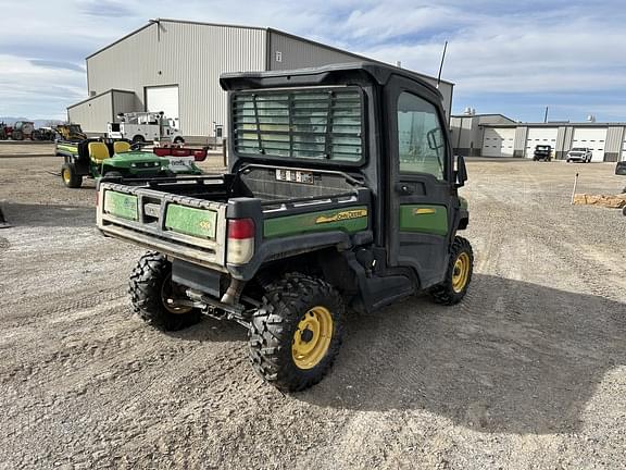 Image of John Deere XUV 835M equipment image 4