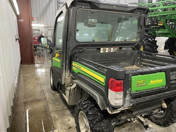 Image of John Deere XUV 835M equipment image 3