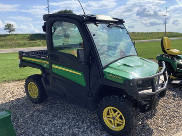 Main image John Deere XUV 835M