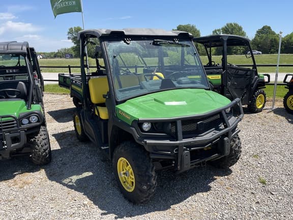 Image of John Deere XUV 835M equipment image 3