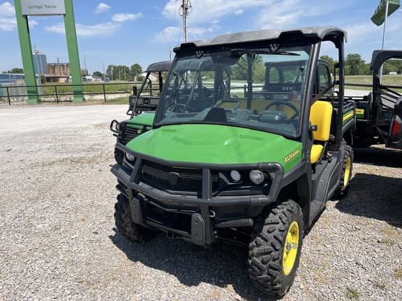 Image of John Deere XUV 835M equipment image 1