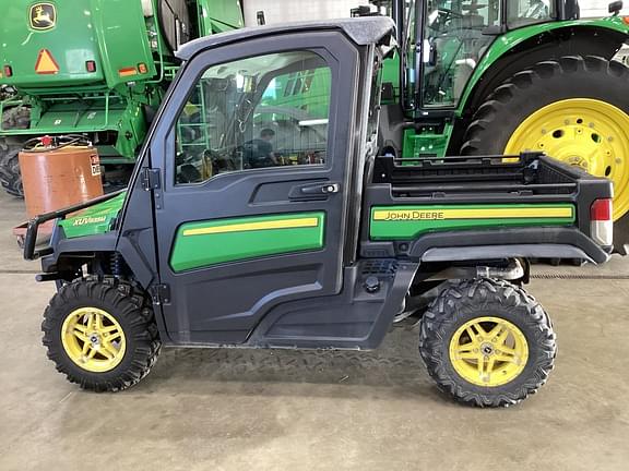 Image of John Deere XUV 835M equipment image 2