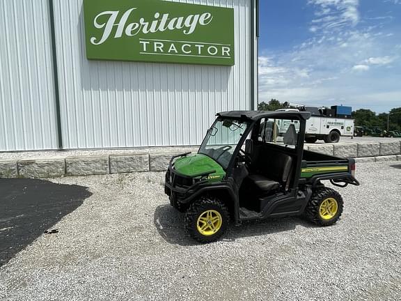 Image of John Deere XUV 835M equipment image 3