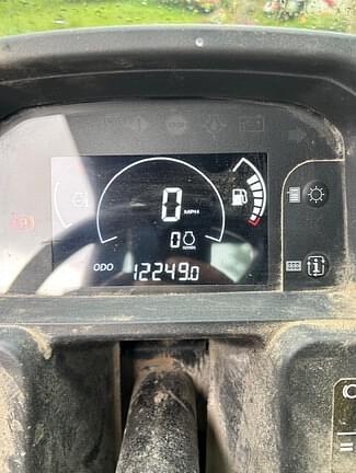 Image of John Deere XUV 835M equipment image 4