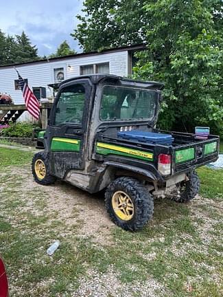 Image of John Deere XUV 835M equipment image 1