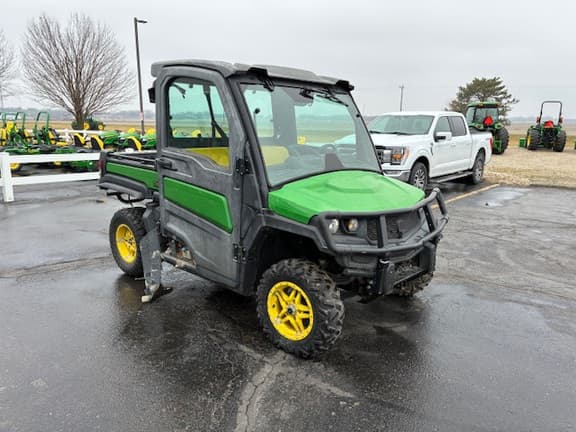 Image of John Deere XUV 835M equipment image 2