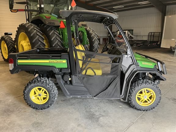 Image of John Deere XUV 835M equipment image 3
