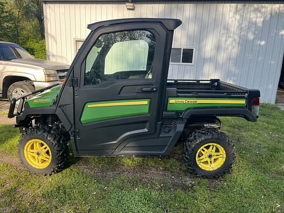 Image of John Deere XUV 835M equipment image 4