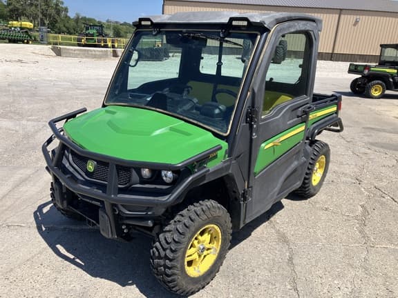 Image of John Deere XUV 835M equipment image 4
