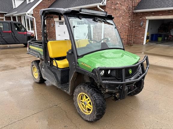 Image of John Deere XUV 835M Primary image