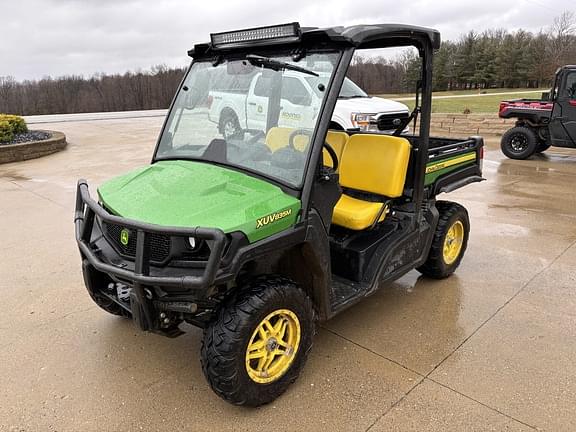 Image of John Deere XUV 835M equipment image 2