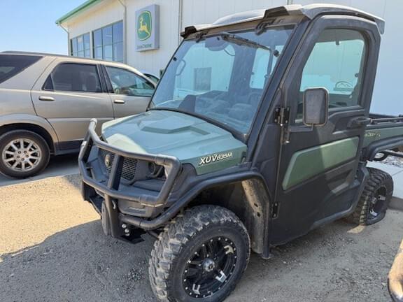 Image of John Deere XUV 835M equipment image 2