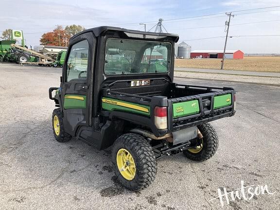 Image of John Deere XUV 835M equipment image 3