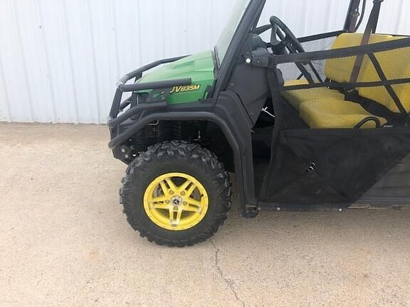 Image of John Deere XUV 835M equipment image 3