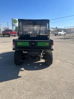 Image of John Deere XUV 835M equipment image 4