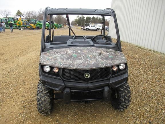 Image of John Deere XUV 835M equipment image 3