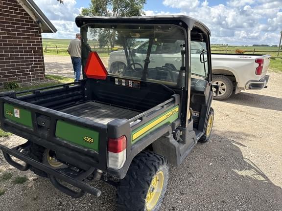 Image of John Deere XUV 835M equipment image 4