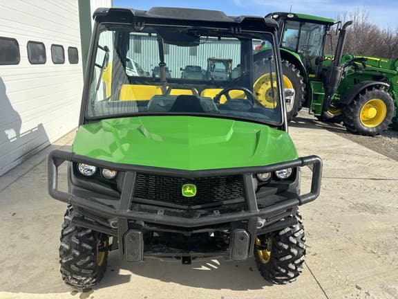 Image of John Deere XUV 835M equipment image 1