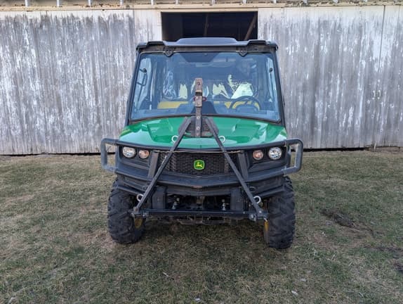 Image of John Deere XUV 835M equipment image 2