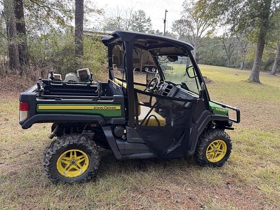 Image of John Deere XUV 835M equipment image 2