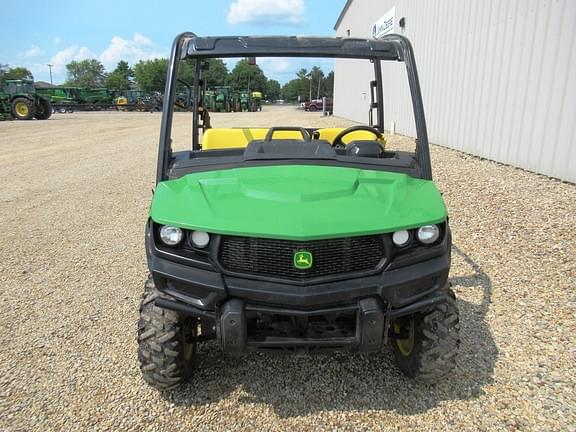 Image of John Deere XUV 835M equipment image 4