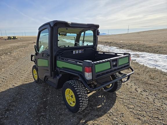 Image of John Deere XUV 835M equipment image 4