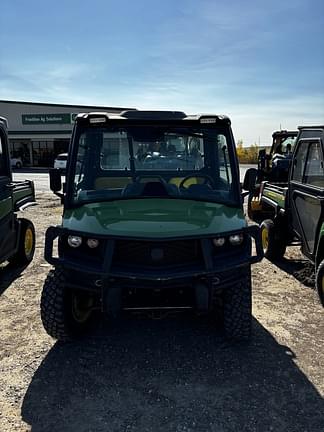 Image of John Deere XUV 835M Primary image