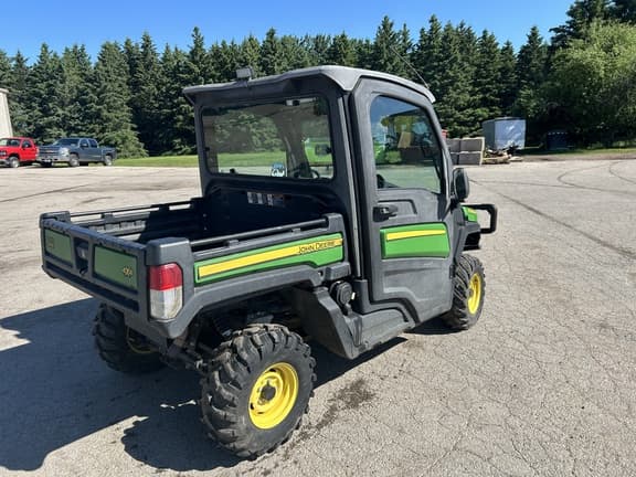 Image of John Deere XUV 835M equipment image 4