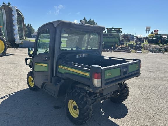 Image of John Deere XUV 835M equipment image 3