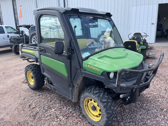 Main image John Deere XUV 835M