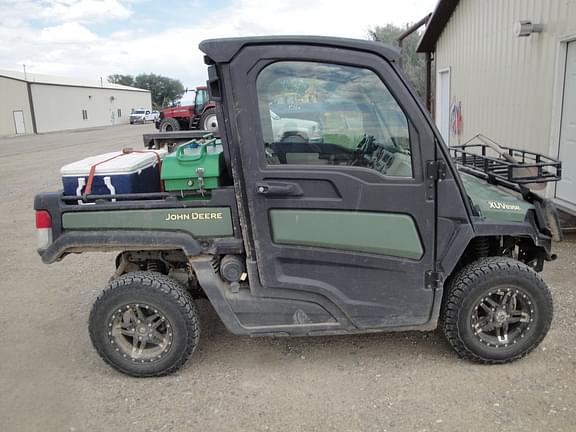 Image of John Deere XUV 835R equipment image 4