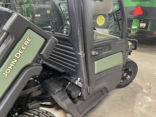 Main image John Deere XUV 835R 9