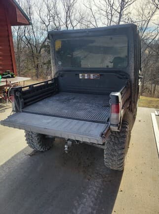Image of John Deere XUV 835R equipment image 4