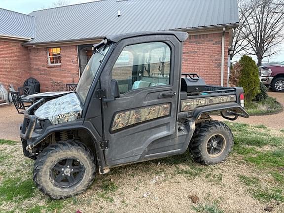 Image of John Deere XUV 835R equipment image 3