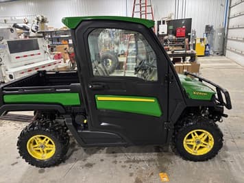 Main image John Deere XUV 835R