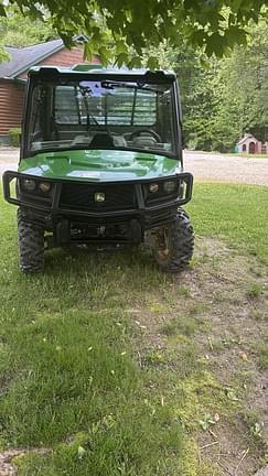 Image of John Deere XUV 835R equipment image 2