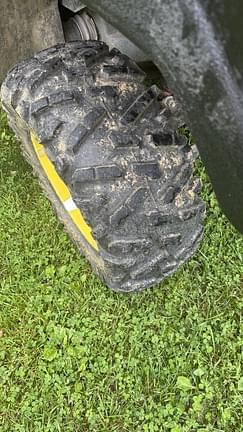 Image of John Deere XUV 835R equipment image 3
