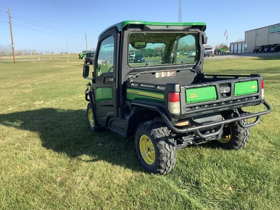 Image of John Deere XUV 835R equipment image 4
