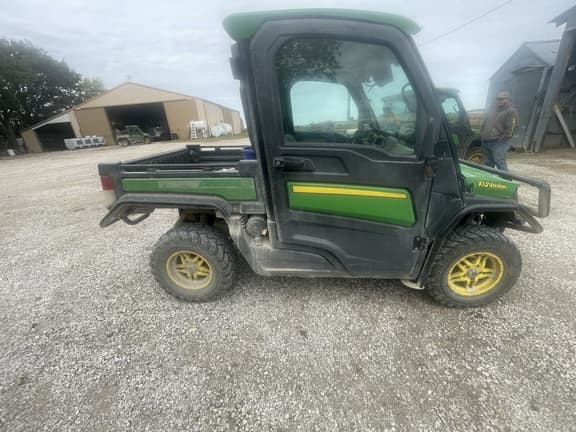 Image of John Deere XUV 835R equipment image 3