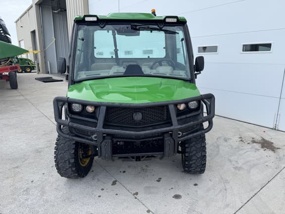 Image of John Deere XUV 835R equipment image 1